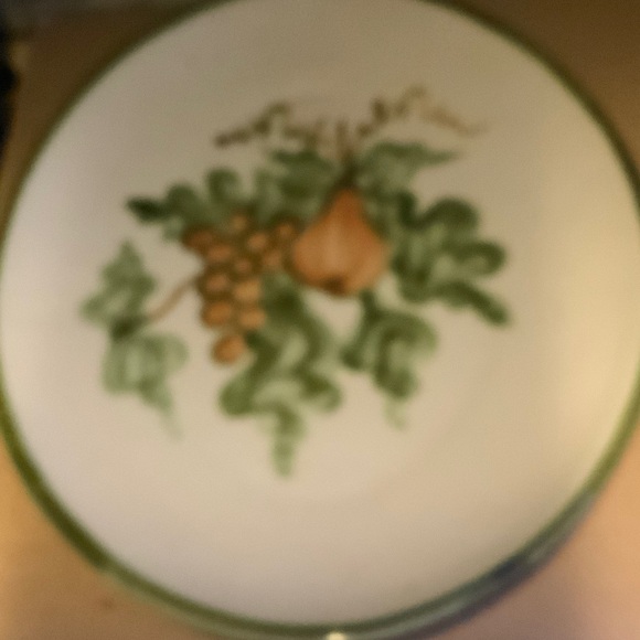 Elegant Green and White Dinner Plate Jonathon B Taylor
